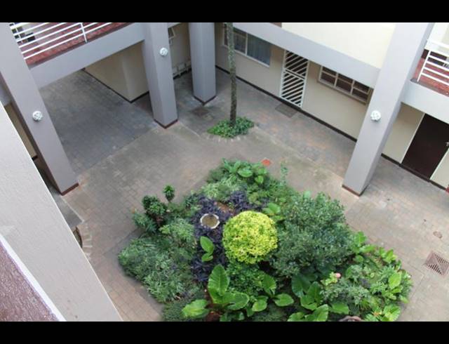 1 BEDROOM APARTMENT FOR SALE IN KENSINGTON